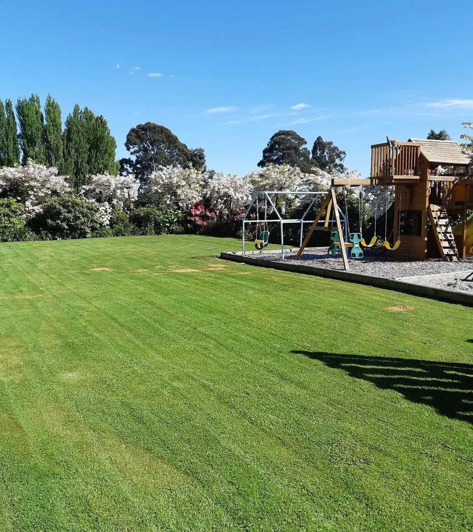 Maples On Harewood Bed & Breakfast Christchurch