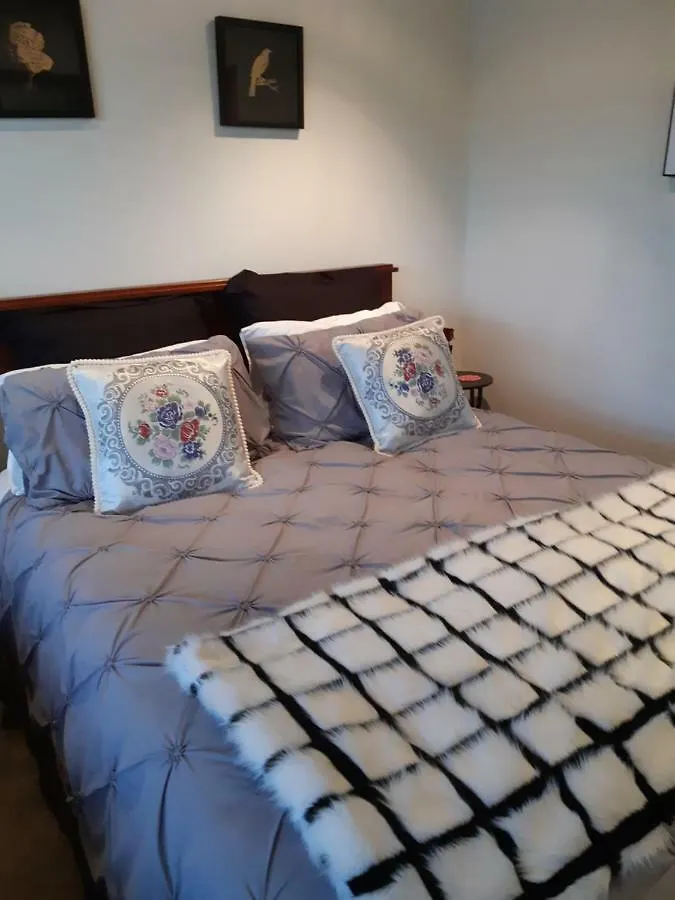 Maples On Harewood Bed & Breakfast Christchurch